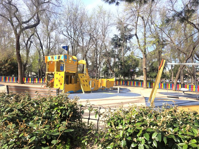 Foto 27f13ce3-4ea4-462c-bb85-2a2ef5e82880. Flat with heating in Los Rosales Madrid