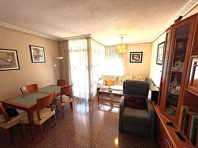 Foto f208e27d-4526-474b-a6a4-b60200f37290. Pis amb calefacció a Pradolongo Madrid