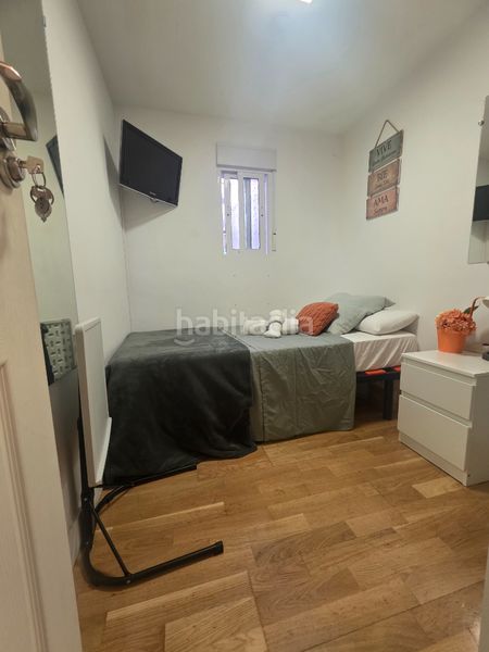 Foto b418cfe8-d410-4275-88ed-bd4cb9b964a8. Flat with heating in Simancas Madrid