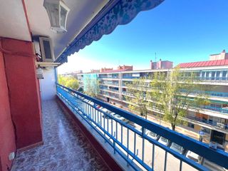 Etagenwohnung  Calle de islas canarias. Bas-canarias