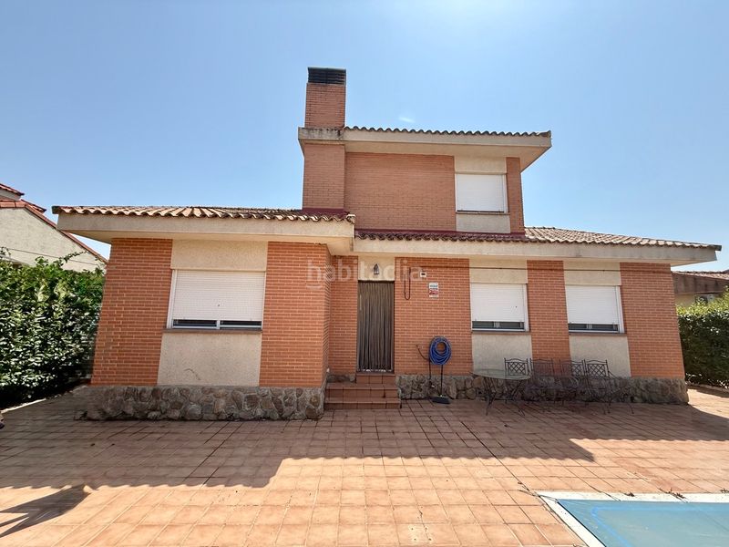 Foto c5aa7d40-61fb-4fa7-8e9d-ea56ad56d2fe. Chalet  precioso en Serracines