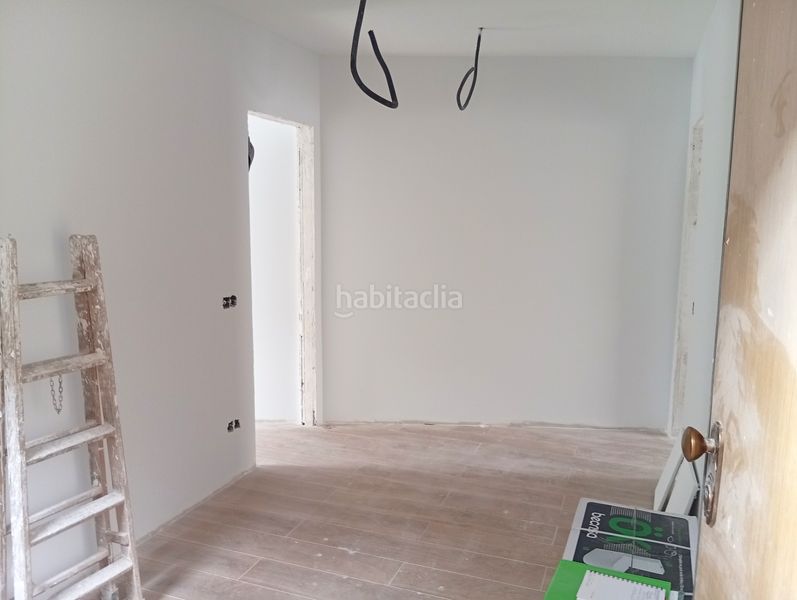 Foto 7f32985e-b88b-4752-9f6a-bef27f3a9037. Piso en calle de oñate 10 bas-valdeacederas en Castillejos-Cuzco Madrid