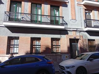 Flat in Calle de Oñate 10