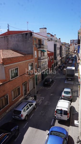 Foto fe9f5246-4a02-4ce0-a230-f6ea1696b2d1. Pis amb calefacció a Simancas Madrid