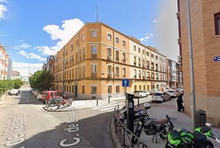 Flat  Calle de los mesejo. Adelfas