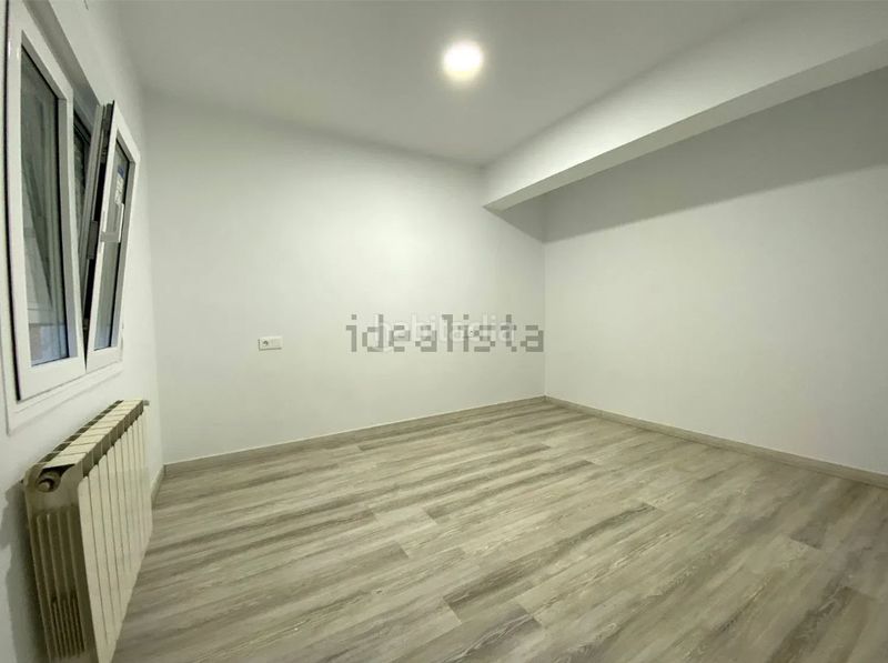 Foto 0d8a26f6-caf3-4995-9266-1c4fb1fc3966. Flat with heating in Villaverde Alto Madrid