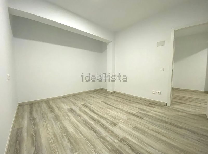 Foto 7f9013ec-2146-4e7d-9397-27be3fe2cd00. Flat with heating in Villaverde Alto Madrid