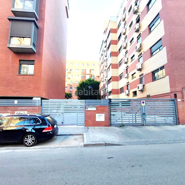 Foto 44912252-581b-40f1-9786-91b12d771bb6. Pis amb calefacció piscina a Orcasitas Madrid