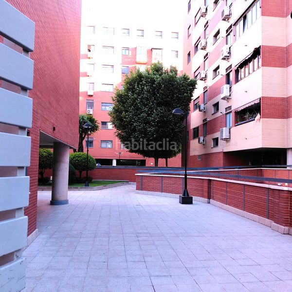 Foto 69677122-077d-4ad1-bd13-ed2d05734b1e. Pis amb calefacció piscina a Orcasitas Madrid
