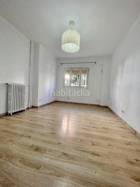 Foto 4bb62fd2-d2f9-46b8-baba-f514d2e84d39. Pis amb calefacció a Ventas Madrid
