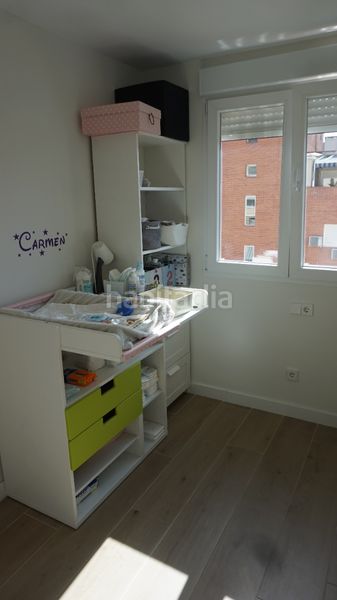 Foto d4f2df23-ff58-4e8c-98f4-ad970e2a5e40. Pis amb calefacció aparcament a Palomeras Bajas Madrid