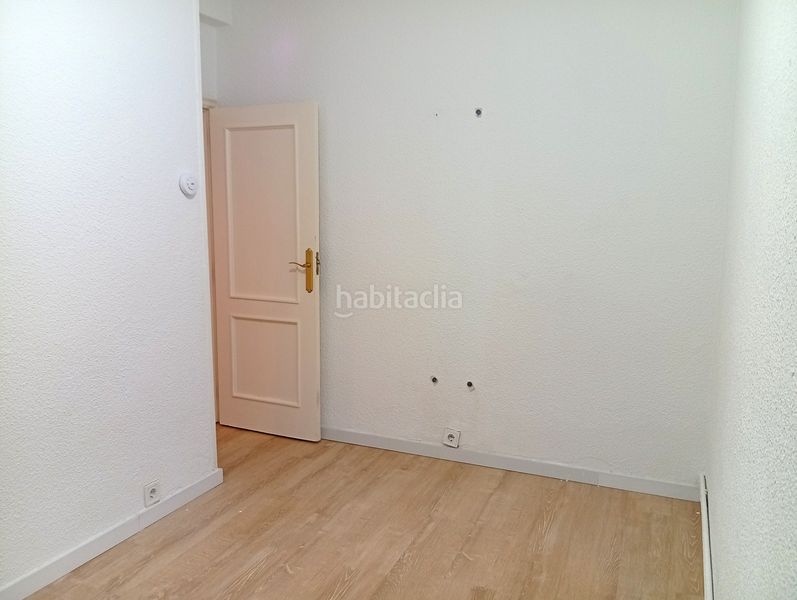 Foto c60b2baf-0702-404c-8302-768280fc4ef5. Flat with heating in Centro Getafe