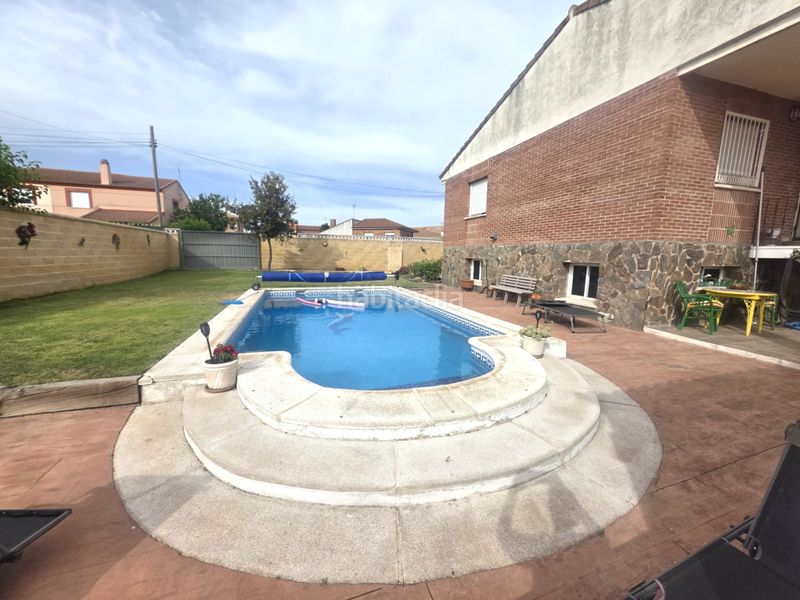 Foto 1dca46d0-f6df-49f5-9c28-19561bb696ec. Xalet amb calefacció piscina a Galápagos