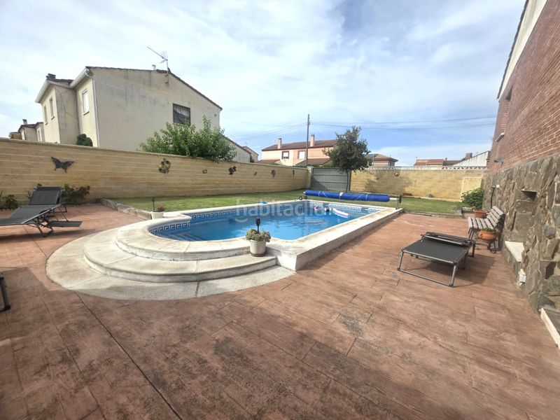 Foto aec3f236-1544-4c8f-a24c-5ea305b79cde. Xalet amb calefacció piscina a Galápagos