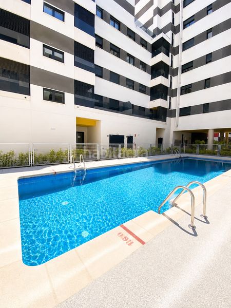 Foto aba21485-05e1-4f5a-a846-6306ceb593e8. Pis amb calefacció aparcament piscina a Centro Arganda del Rey