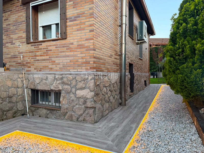 Foto 5fc0cf4d-975f-4647-91b6-ffb87c8de2dd. Chalet en Becerril de la Sierra