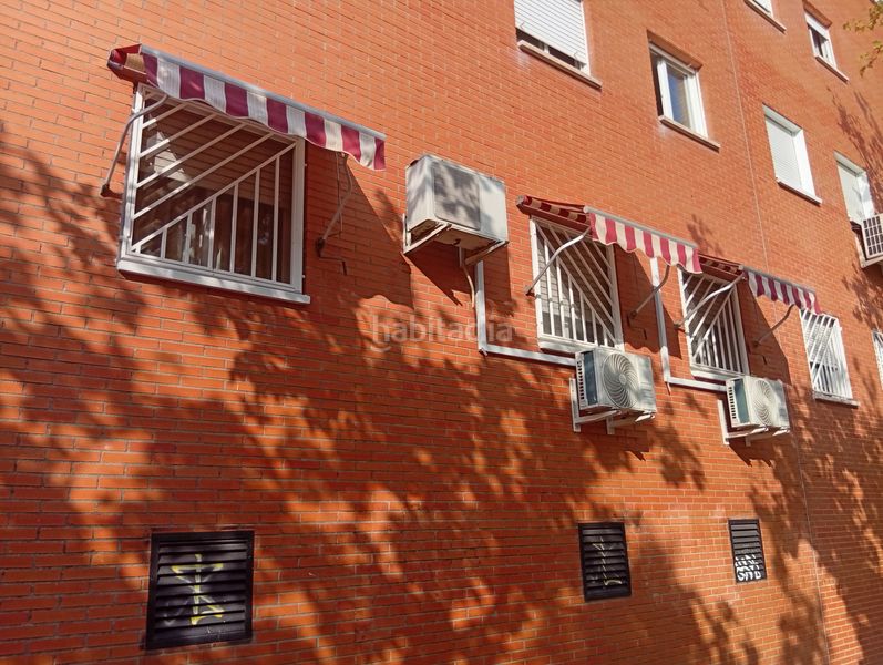 Foto e2b5bcc6-7730-492f-995c-2d5118975e5c. Pis amb calefacció aparcament a Palomeras Bajas Madrid