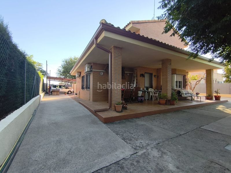 Foto be39dab4-2637-43d2-878f-300753b68a4f. Chalet en Yuncler