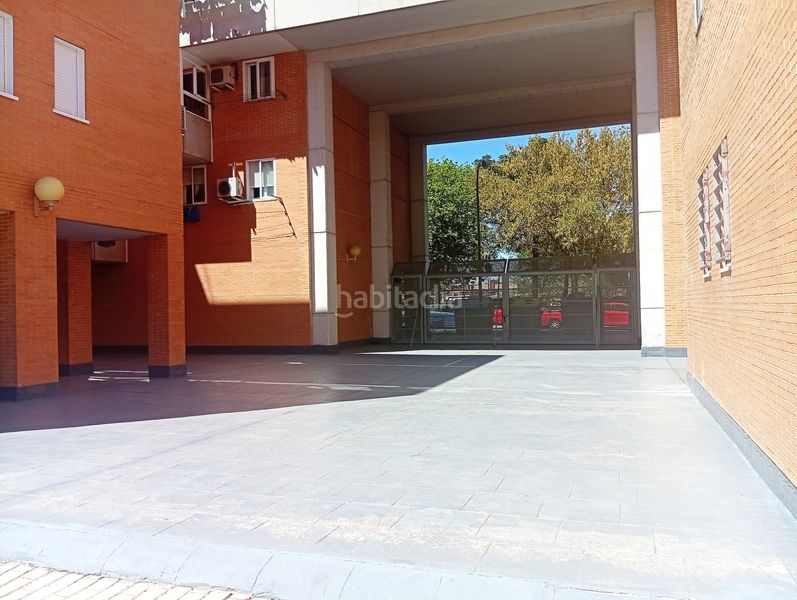 Foto a1ee5ea9-68fc-4567-8d81-021df457acfb. Pis amb calefacció aparcament piscina a V Centenario Leganés
