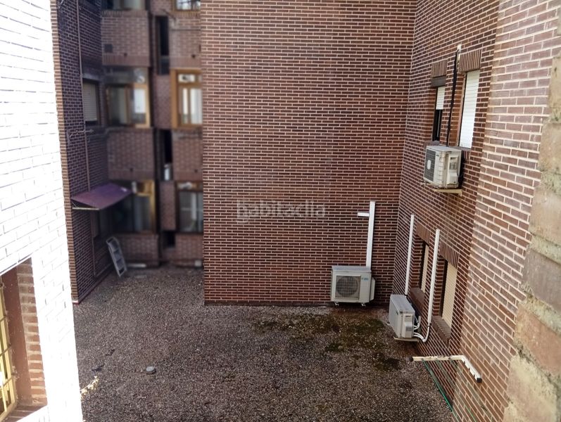 Foto c59fd0ca-eeeb-4ffa-9d4e-63db492f6e86. Pis amb calefacció aparcament piscina a V Centenario Leganés