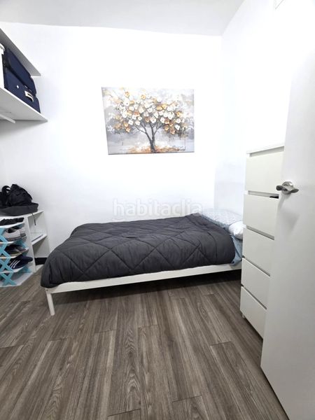 Foto 3bfab7db-fbaa-423f-8bb5-bdd98f7dfdbd. Flat with heating in Numancia Madrid