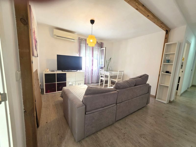 Foto 50e9b193-29f7-442b-b274-35a934ccb4a1. Flat with heating in Numancia Madrid