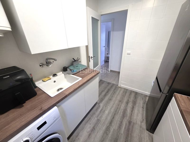 Foto cef8c6c8-b6f4-4229-8bf1-3992b0cd1549. Flat with heating in Numancia Madrid