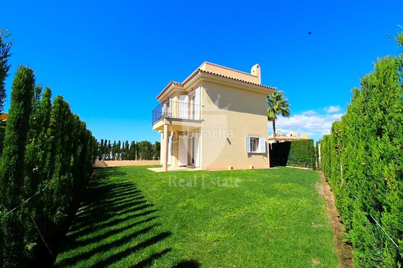 Foto 8a43e32f-109a-4385-b50d-a6d0ed7d7886. Casa amb piscina a Sa Ràpita - Ses Covetes Campos