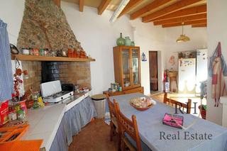 Casa  Carrer del conquistador. Casa rstica mallorquina con muchas posibilidades de reforma