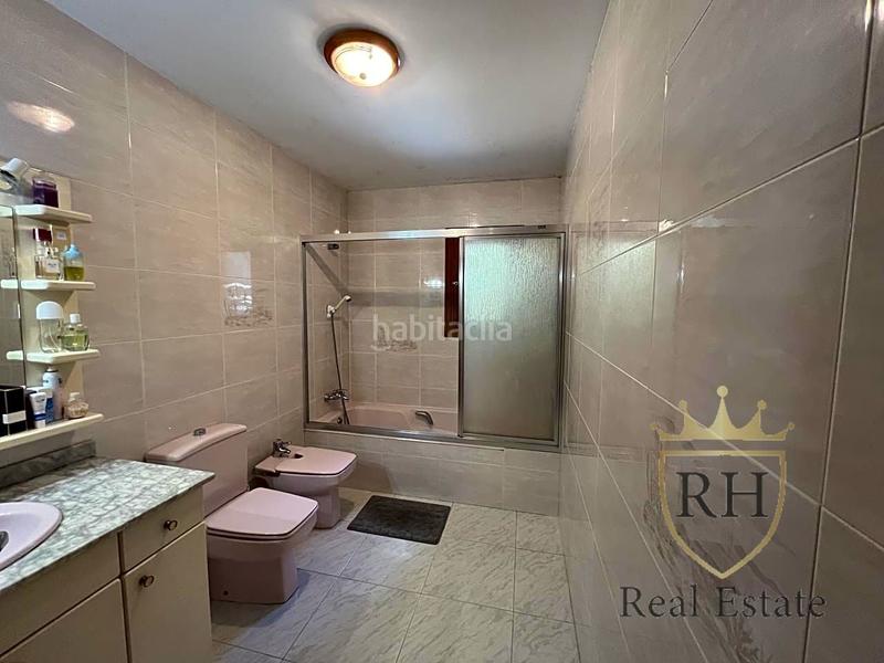 Foto 10b84640-6516-49c3-a84d-4308957a80e6. Casa a S´Arenal Palma de Mallorca