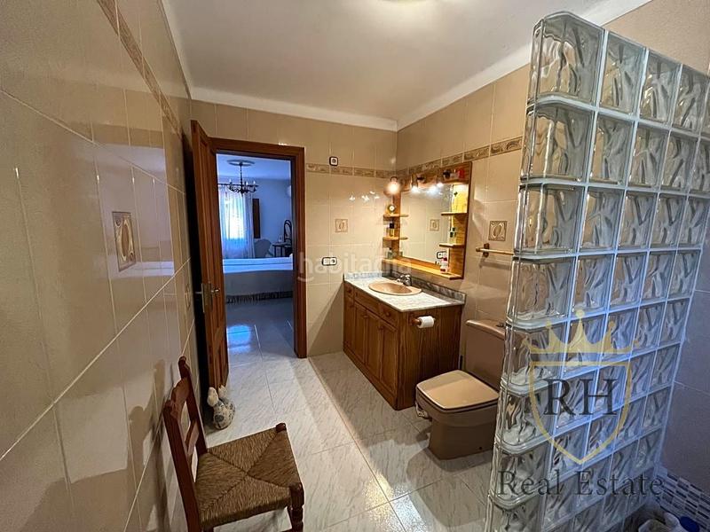 Foto b66fb588-03aa-41af-8fde-5dc76749f939. Casa a S´Arenal Palma de Mallorca