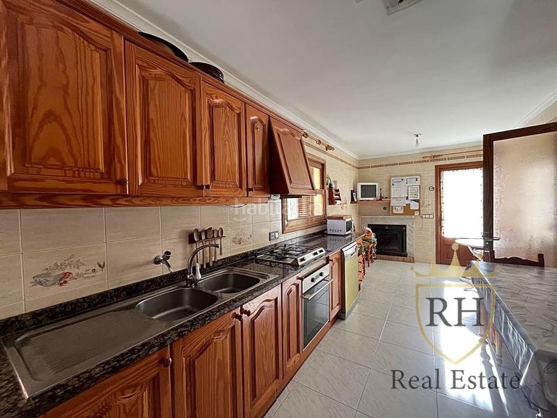 Foto c7be338b-233d-47a0-92a4-370c585c6294. Casa a S´Arenal Palma de Mallorca