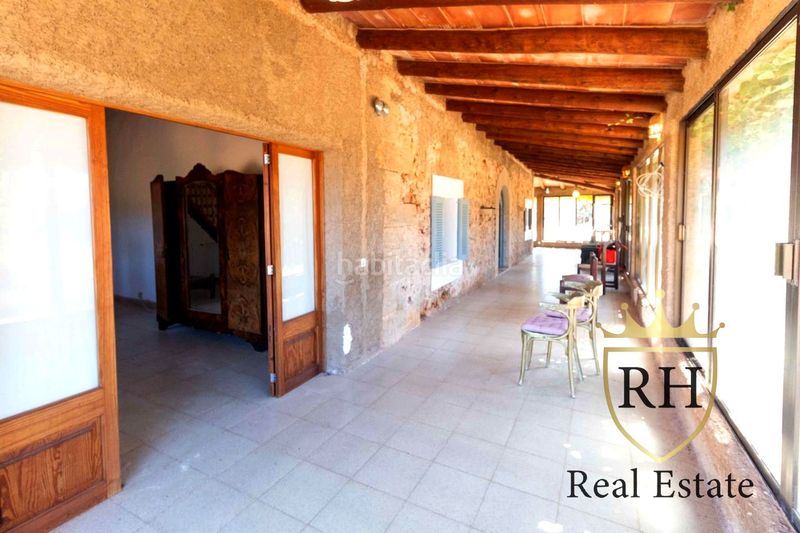 Foto 587ad661-f2f9-499f-aaa6-c400a6509b93. Masia amb calefacció aparcament piscina a Santanyí poble Santanyí