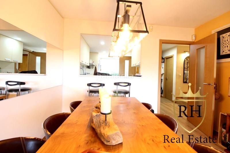 Foto 84fd1ed0-53fd-48b0-bde9-970281fea78f. Casa adossada amb calefacció aparcament a Cala Major Palma de Mallorca