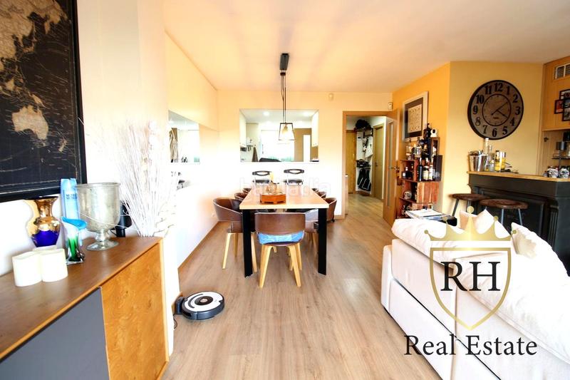 Foto b7ecd9fd-d55a-4142-9fc9-ee05eeb3b3d1. Casa adossada amb calefacció aparcament a Cala Major Palma de Mallorca