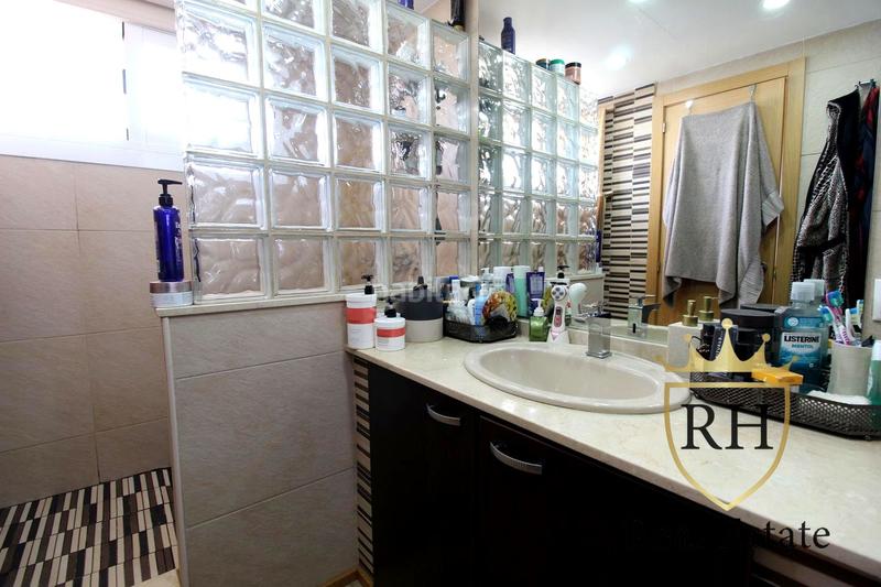 Foto c3ae3941-b90d-4df5-8576-7d6d5133bc66. Casa adossada amb calefacció aparcament a Cala Major Palma de Mallorca