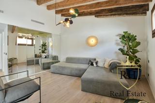 Casa  Carrer de valds leal. Precioso trplex en el corazn de santa catalina