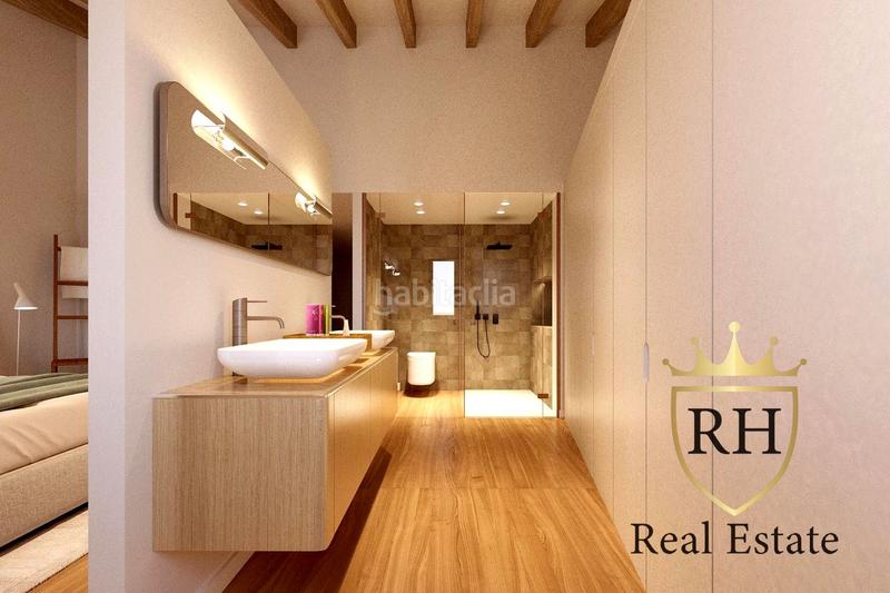 Foto 47e5dc1a-9caf-4602-bda4-bdbae8a6b8f1. Casa adossada amb calefacció aparcament piscina a Marratxí