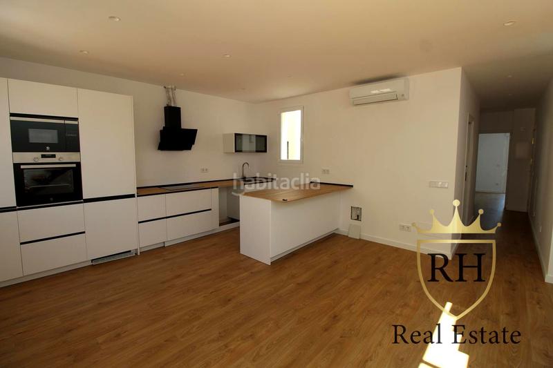 Foto bf32a7b4-44e2-492e-98a0-a210726a0cb1. Àtic amb calefacció a Pere Garau Palma de Mallorca