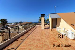 Maison  Carrer de mart. Precioso pareado con piscina y vistas al mar