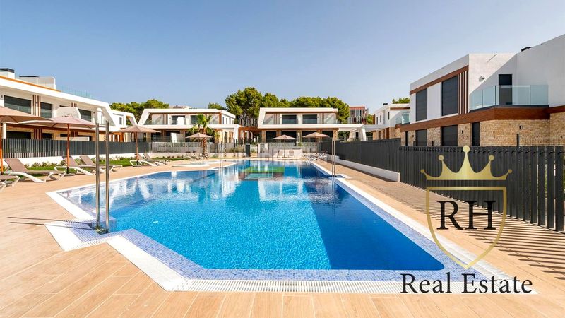 Foto 950283ff-e497-409e-8c4d-75dbd6d78557. Casa in Cala Ratjada Capdepera