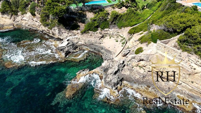 Foto b673f20c-f11c-4e25-8c14-cc8e00627d8e. Dúplex amb calefacció aparcament piscina a Cala Vinyes Calvià