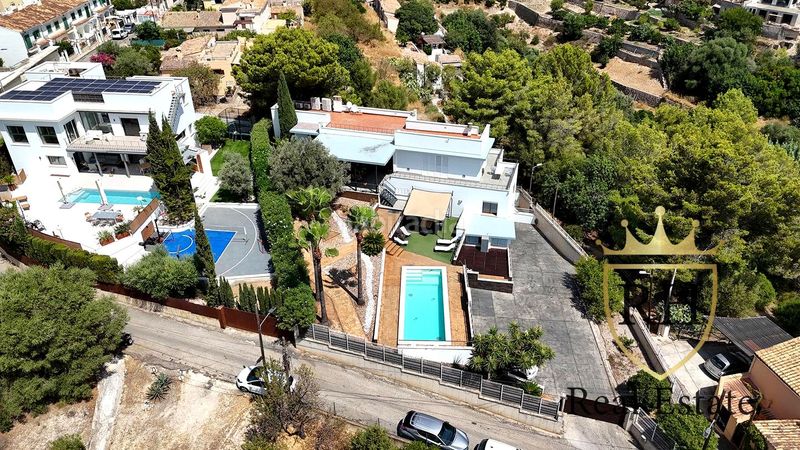 Foto 18a1e46a-919e-4db8-94b6-ed6442bc65dc. Casa amb calefacció aparcament piscina a Gènova Palma de Mallorca