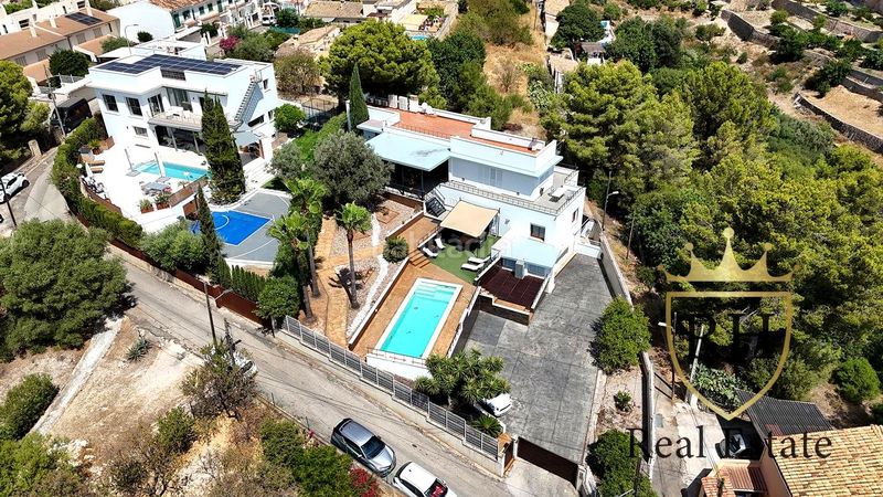 Foto 4ed55e76-6393-4346-82a6-5f3f1b062640. Casa amb calefacció aparcament piscina a Gènova Palma de Mallorca