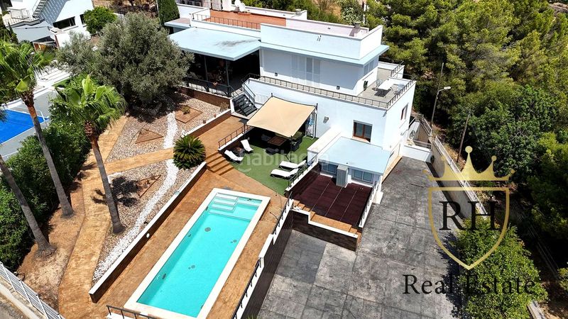 Foto adb1533c-1b19-4c88-9e0c-bf195eb653e2. Casa amb calefacció aparcament piscina a Gènova Palma de Mallorca