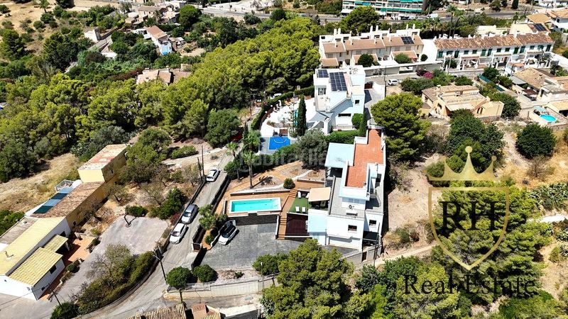 Foto d4e11c1a-f7aa-403c-be98-edb75f375492. Casa amb calefacció aparcament piscina a Gènova Palma de Mallorca