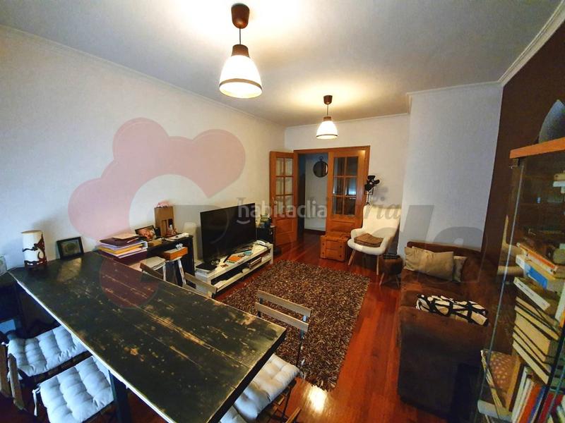 Foto 86974bab-ee86-4f28-94df-3452d5b9d3b2. Apartament amb aparcament a San Roque - As Fontiñas Lugo