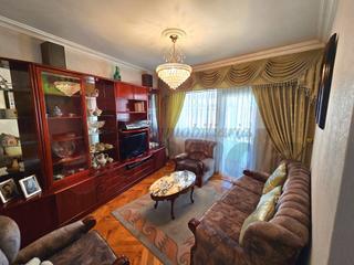 Etagenwohnung  N/a. Piso en san roque