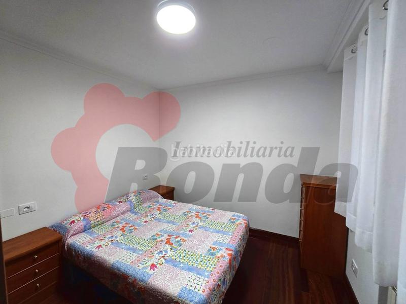 Foto 7491b6ec-4ed5-4e9d-bac3-f62c572410d9. Alquiler apartamento  en rúa doña urraca en Lugo