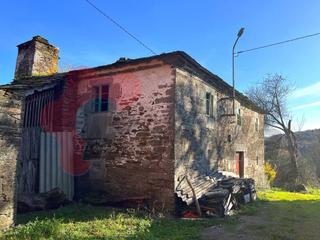 Casa a Pol. Casa de piedra en pol